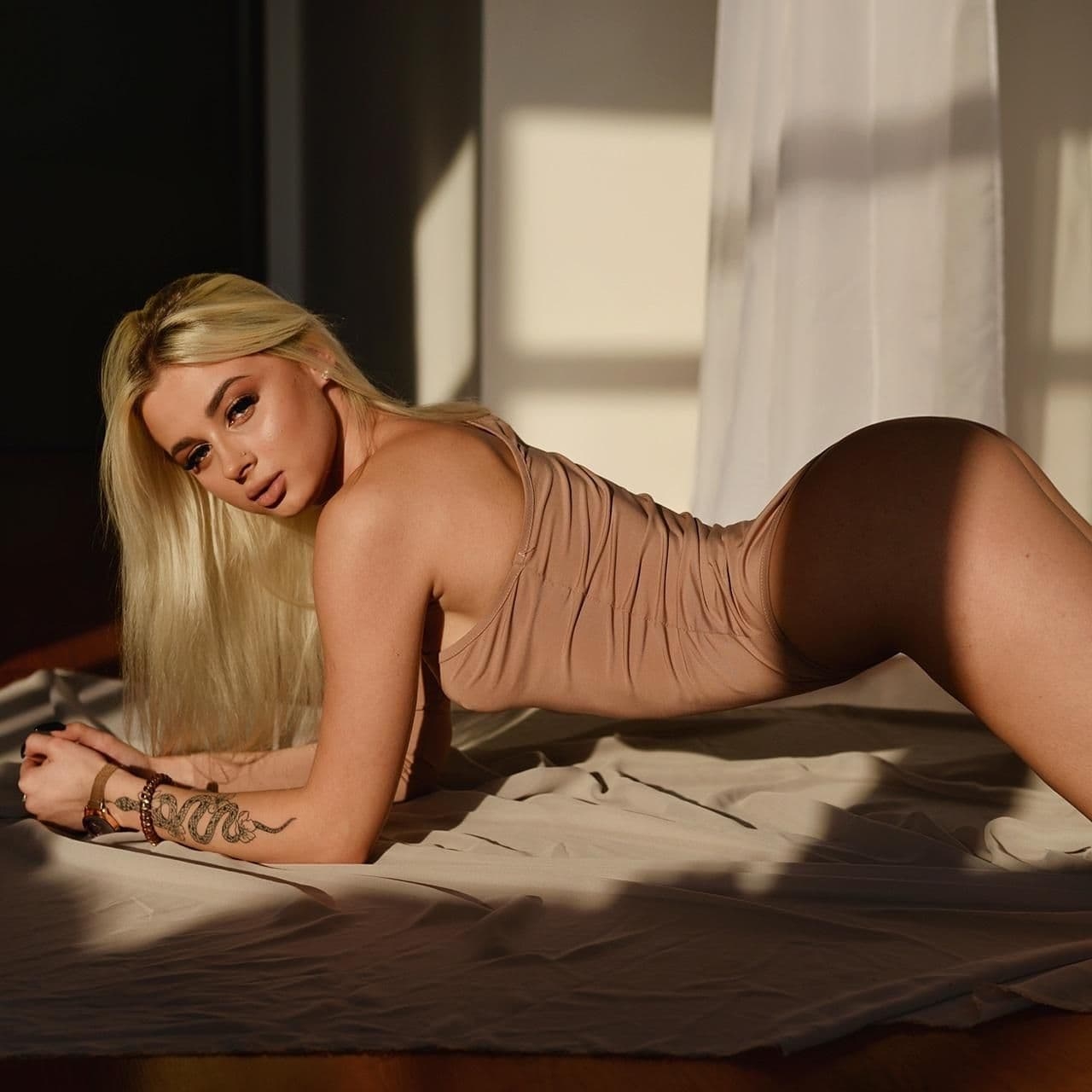 Вика (Салон) у метро Ладожская, шлюхи СПб - фото 3